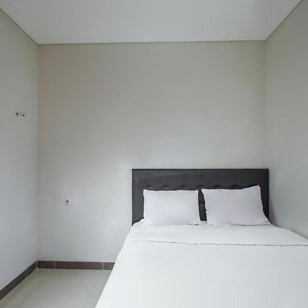 Capital O 93589 Hotel Wongso Syariah Pangkal Pinang Dış mekan fotoğraf