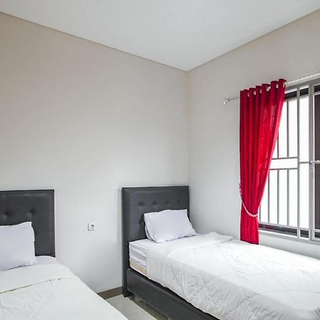 Capital O 93589 Hotel Wongso Syariah Pangkal Pinang Dış mekan fotoğraf