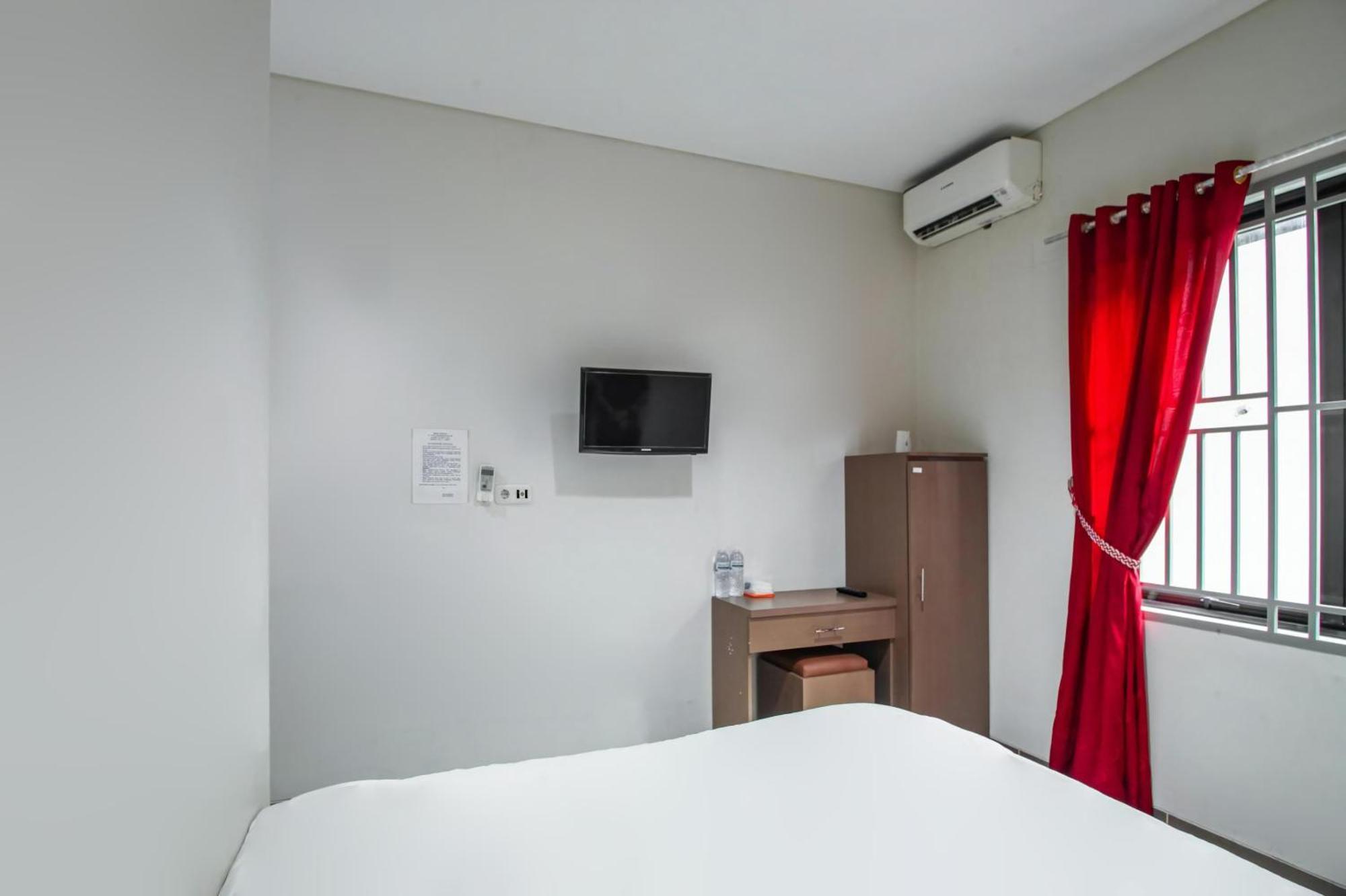 Capital O 93589 Hotel Wongso Syariah Pangkal Pinang Dış mekan fotoğraf
